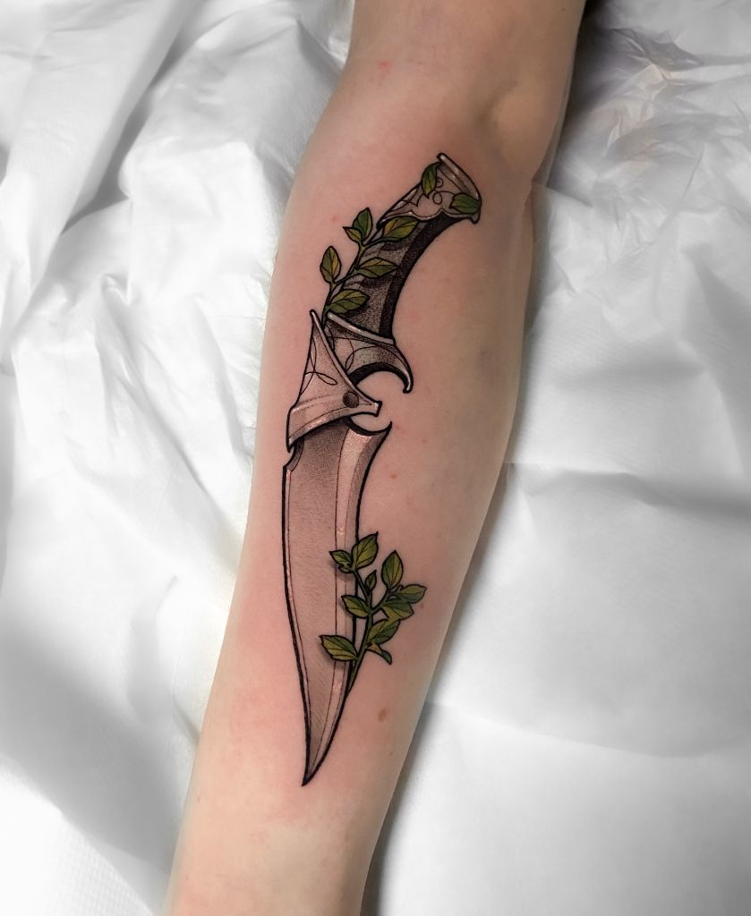 Tatouage phénix Anne Bonny Ink Caudan